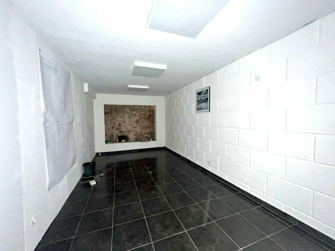 Photo 7 – location Locaux commerciaux	LES ARCS (83460)