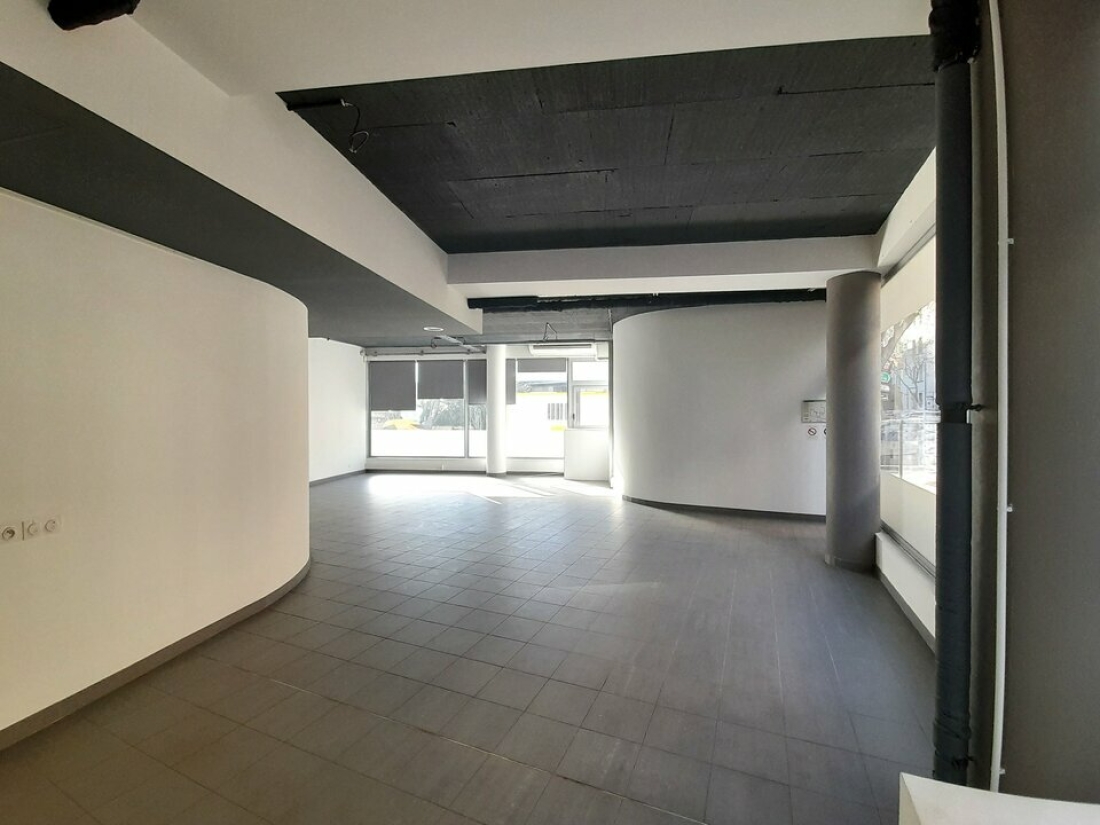 Photo 3 – location Locaux commerciaux	ANTIBES (06600)