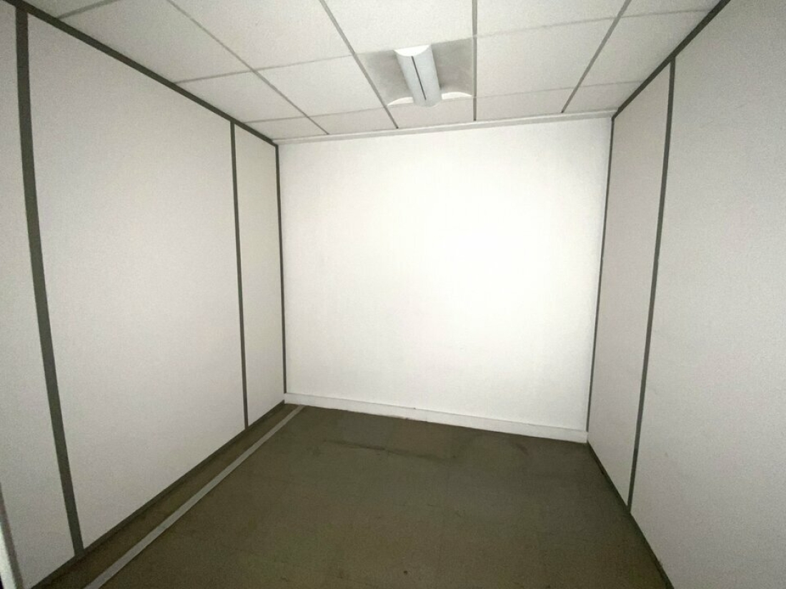 Photo 6 – location Locaux commerciaux	ANTIBES (06600)