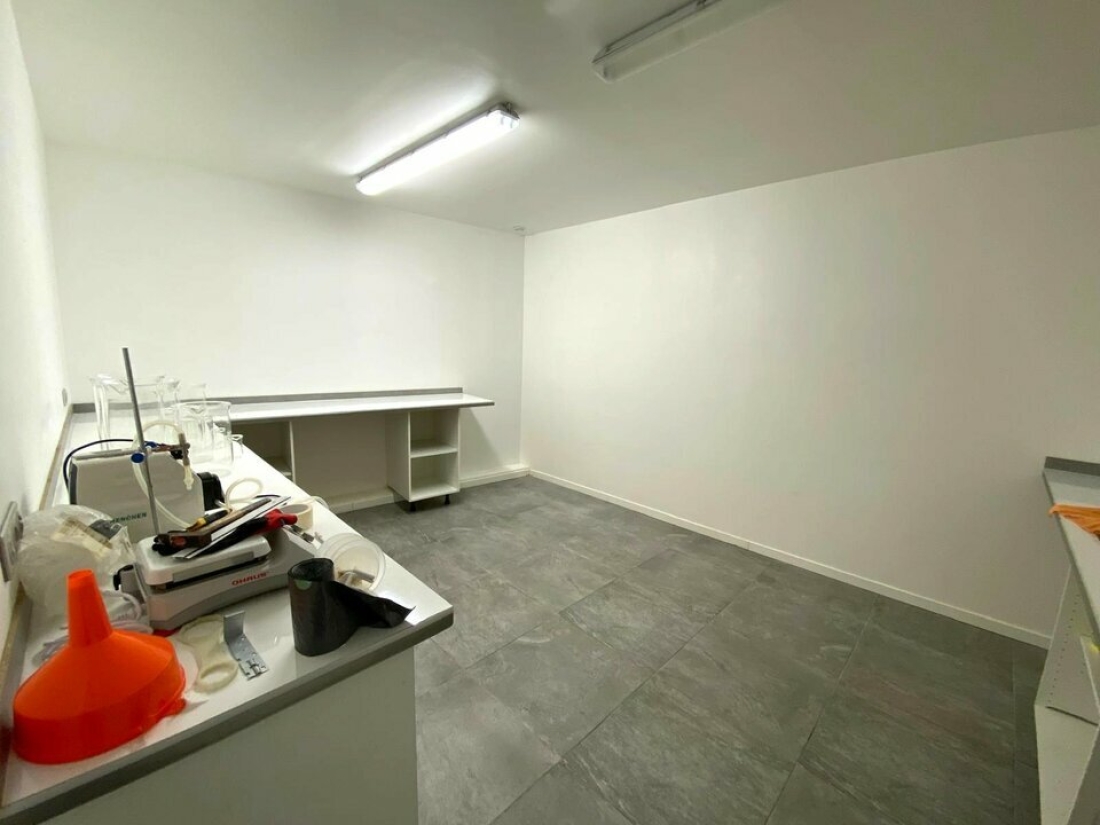 Photo 5 – location Entrepôts / activités	NICE (06200)