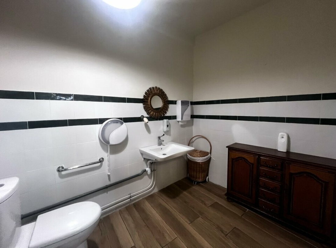 Photo 4 – cession de bail Locaux commerciaux	NICE (06300)