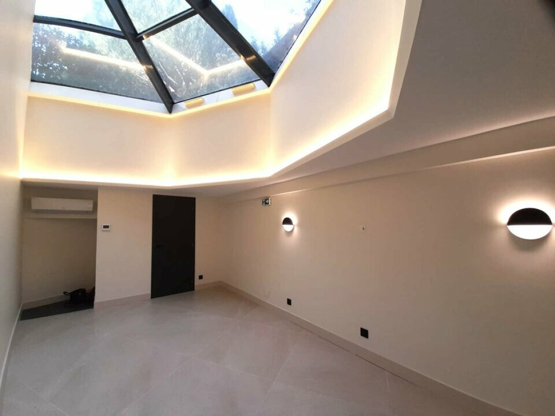 Photo 2 – location bureaux	CANNES (06400)