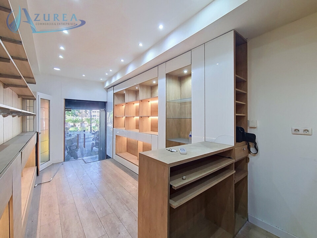 Photo 1 – location Locaux commerciaux	NICE (06300)