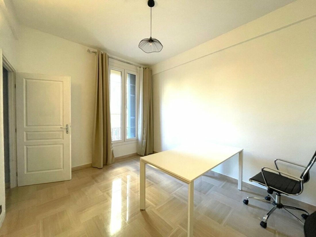 Photo 4 – location bureaux	NICE (06000)