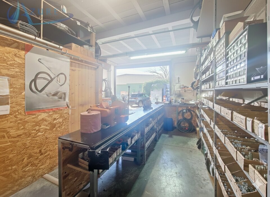 Photo 3 – location Entrepôts / activités	LE MUY (83490)