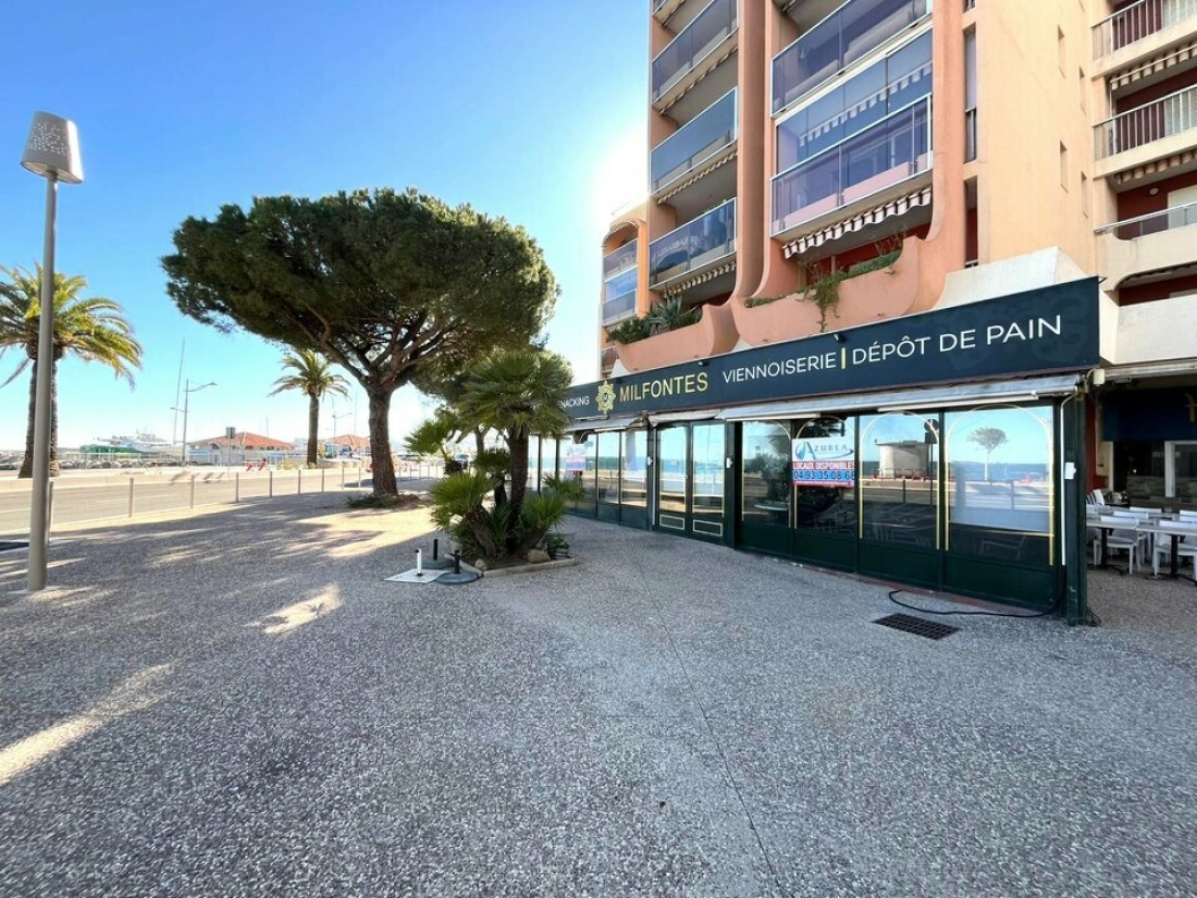 Photo 1 – location Locaux commerciaux	FREJUS (83600)