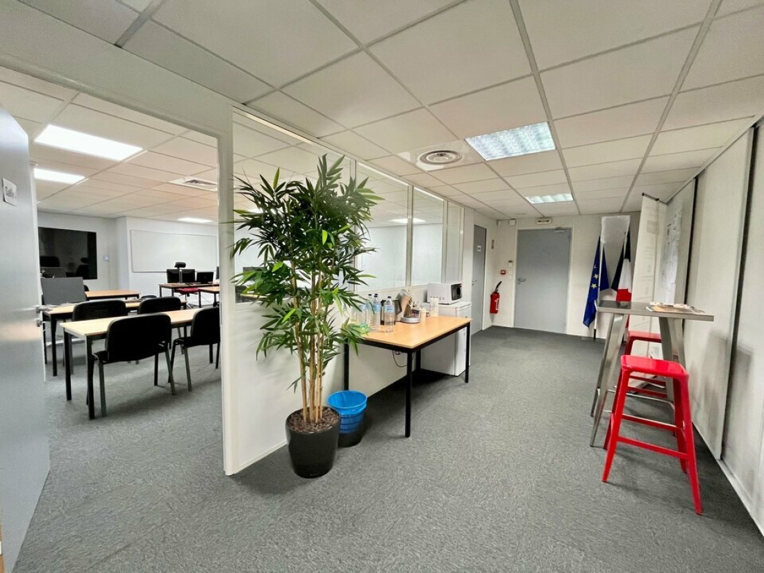 Photo 1 – location bureaux	NICE (06200)