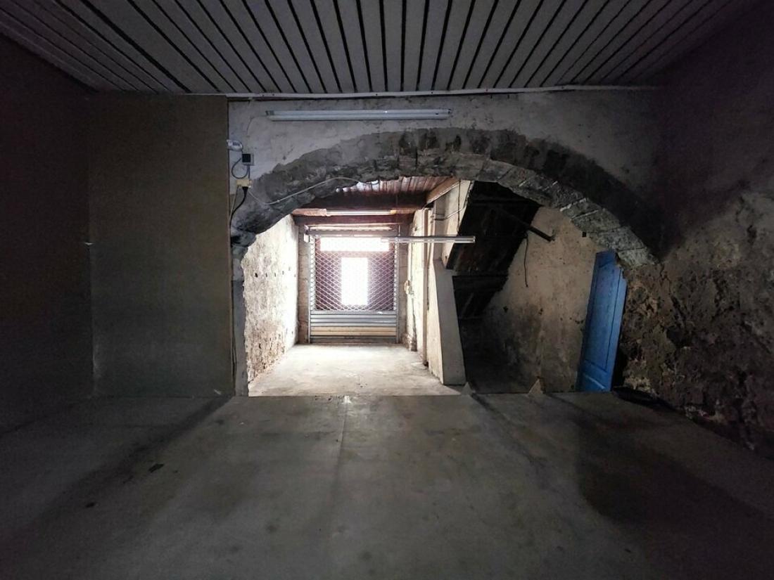 Photo 7 – location Locaux commerciaux	LE MUY (83490)