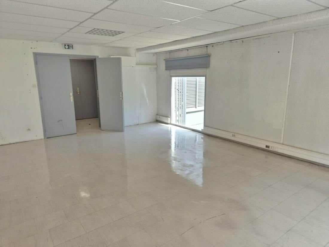 Photo 3 – location bureaux	CARROS (06510)