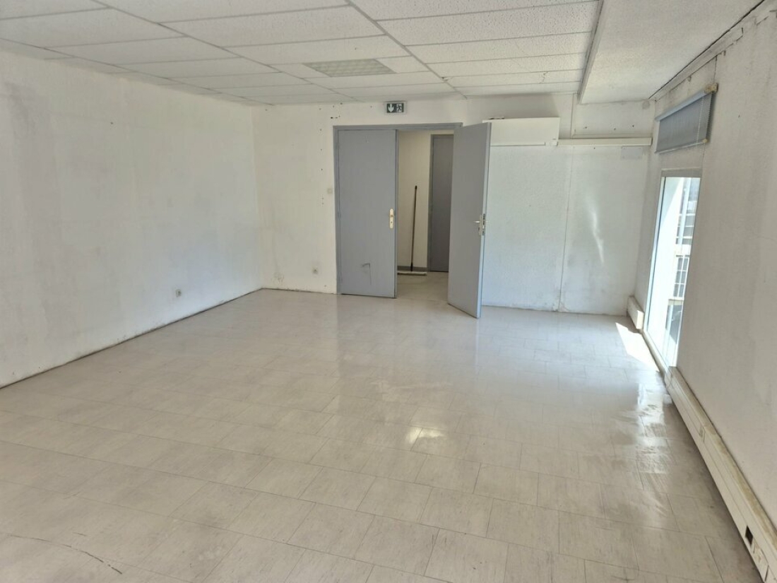 Photo 4 – location bureaux	CARROS (06510)
