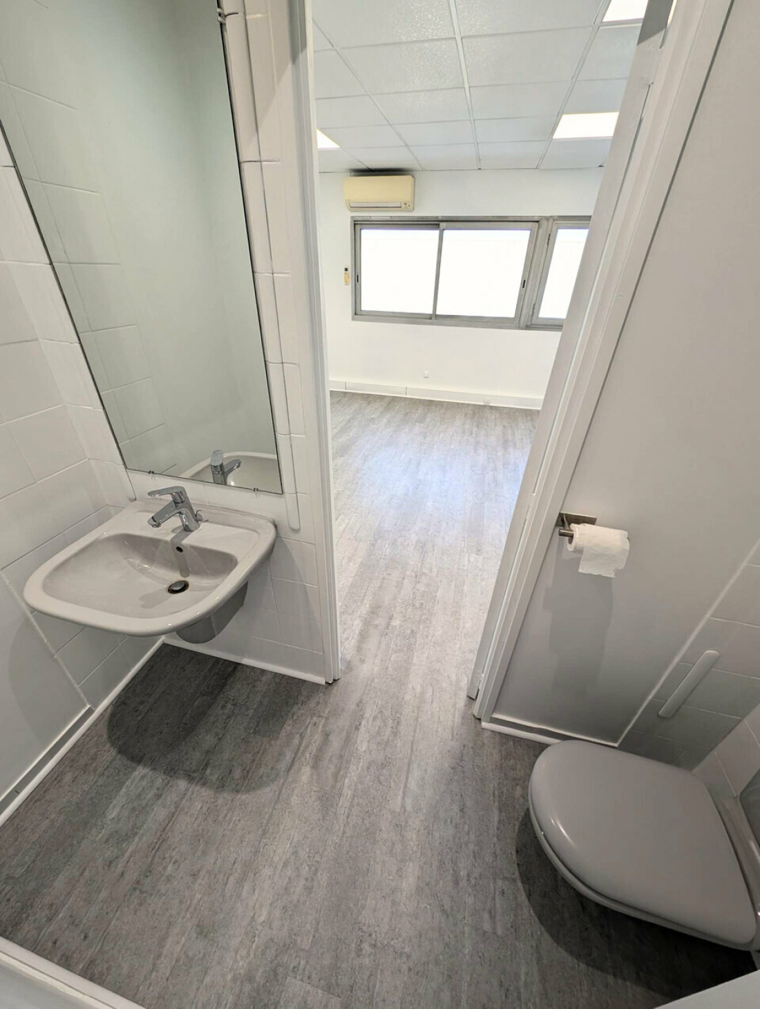 Photo 5 – location bureaux	MANDELIEU-LA-NAPOULE (06210)