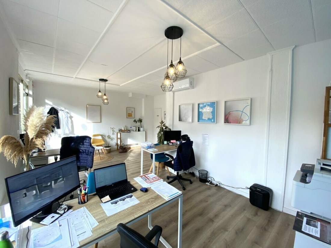 Photo 2 – location bureaux	SAINT LAURENT DU VAR (06700)