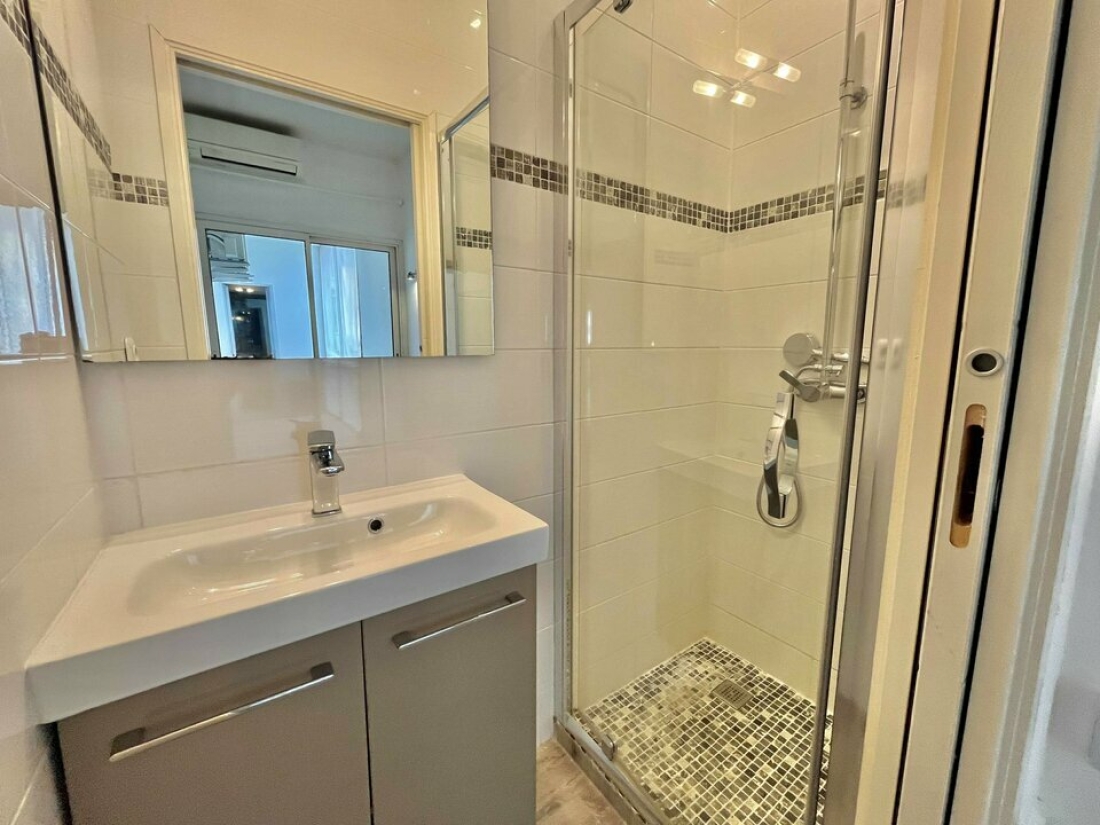 Photo 7 – location bureaux	CANNES (06400)