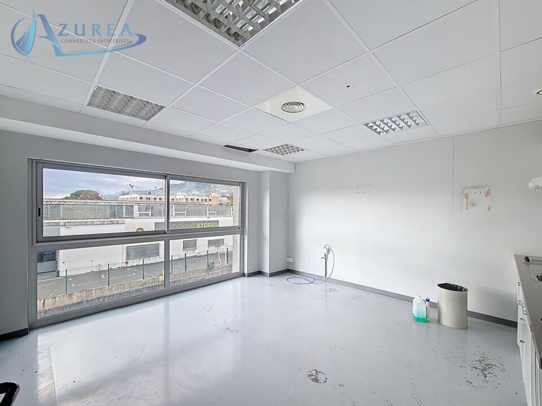 Photo 10 – location bureaux	SAINT LAURENT DU VAR (06700)