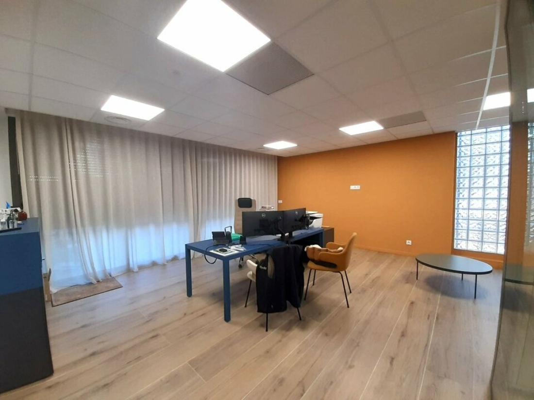 Photo 5 – location bureaux	NICE (06200)