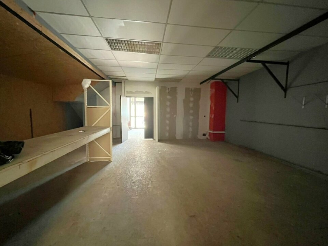Photo 4 – location Locaux commerciaux	DRAGUIGNAN (83300)