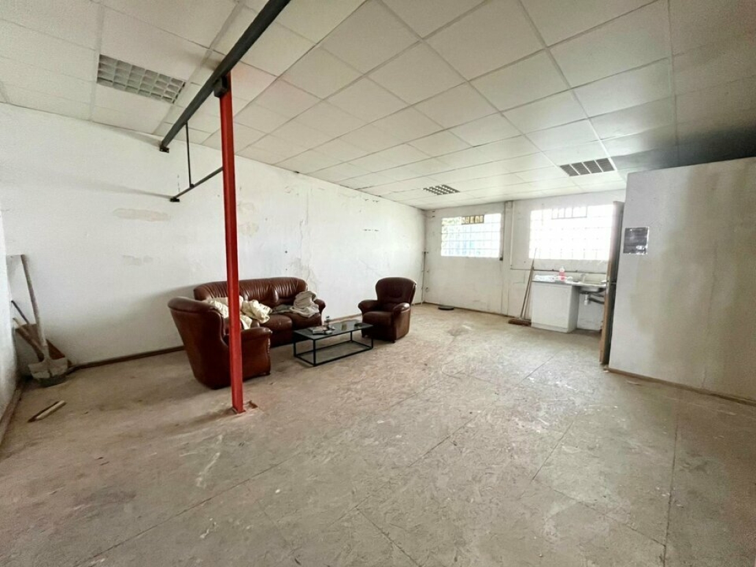 Photo 7 – location Locaux commerciaux	DRAGUIGNAN (83300)