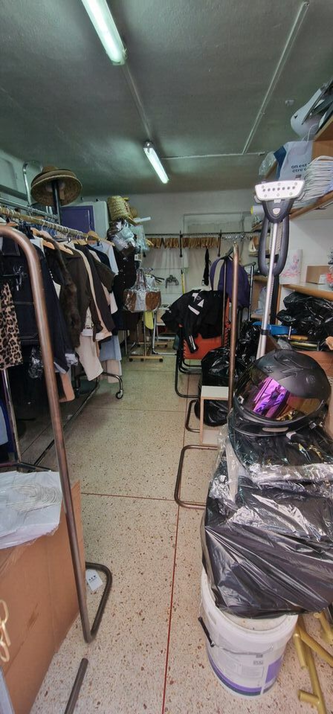 Photo 5 – location Locaux commerciaux	ANTIBES (06600)