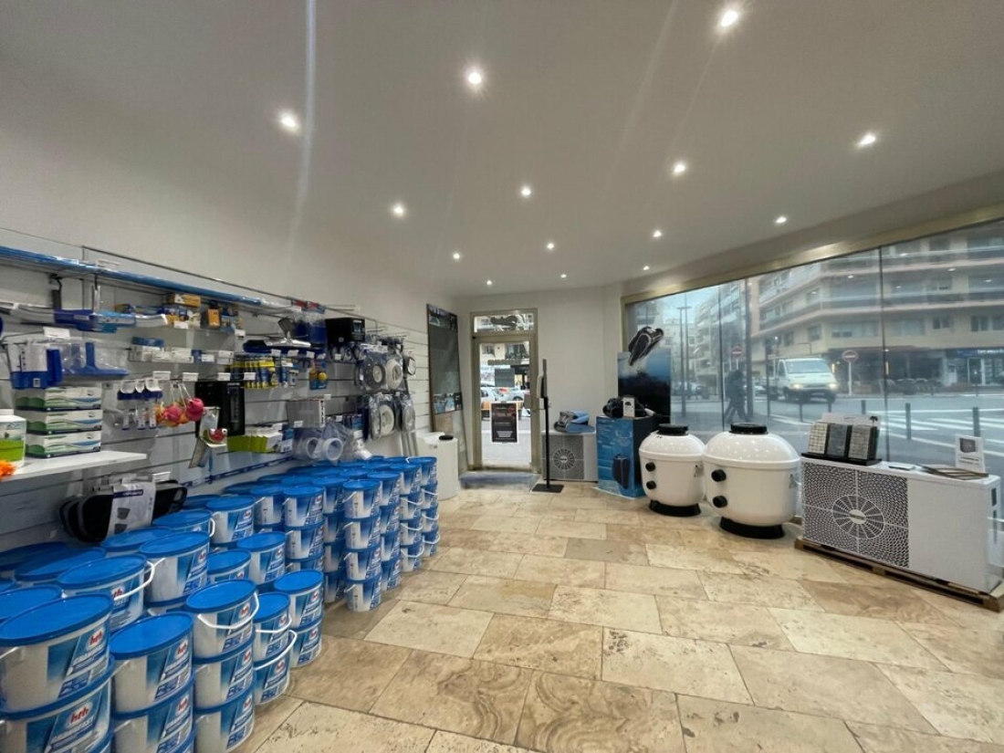 Photo 1 – location Locaux commerciaux	ANTIBES (06600)