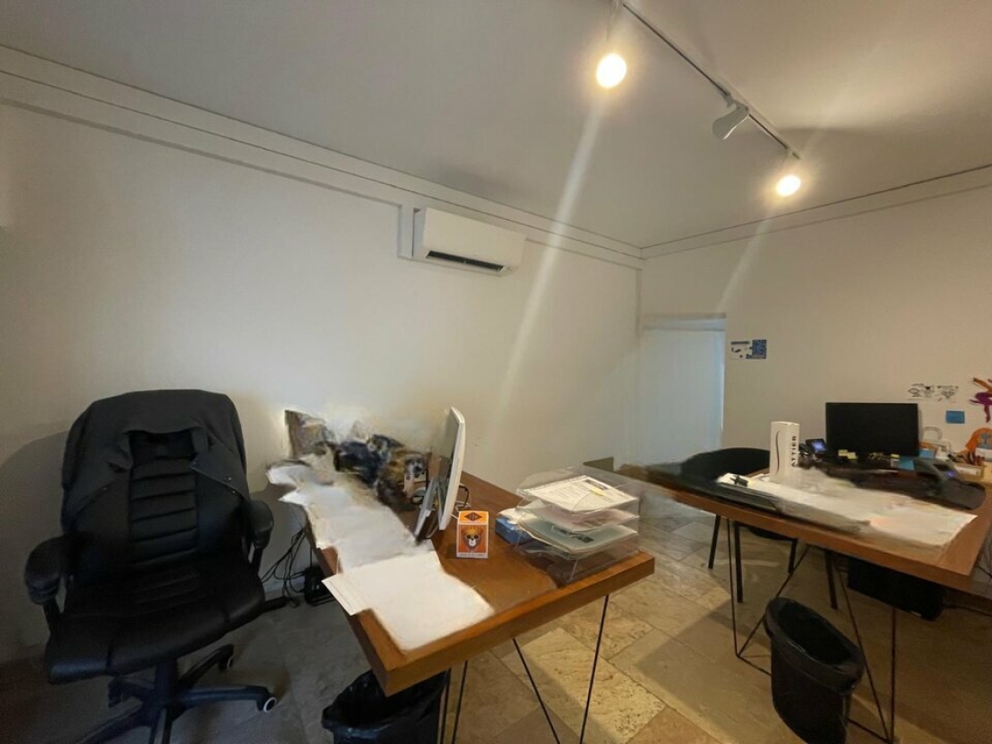 Photo 2 – location Locaux commerciaux	ANTIBES (06600)