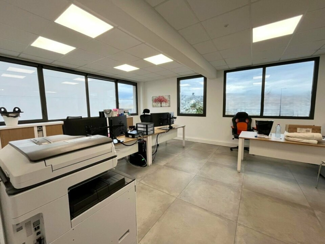 Photo 3 – location bureaux	FREJUS (83600)