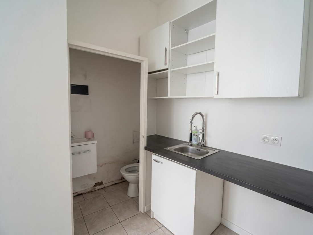 Photo 4 – vente Locaux commerciaux	VENCE (06140)