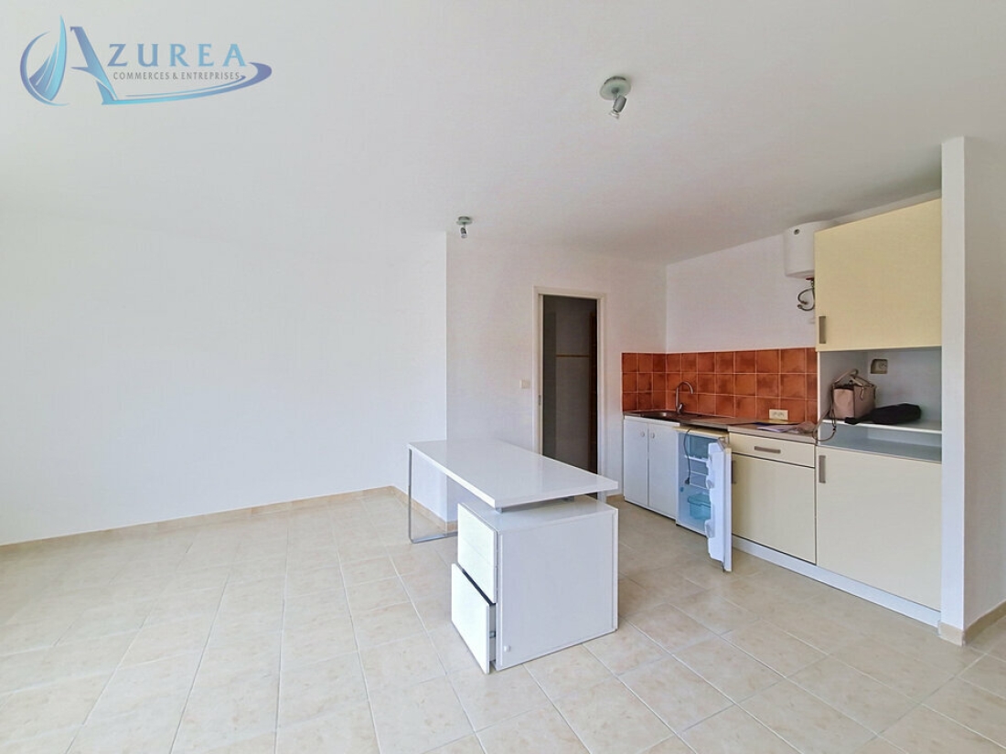 Photo 2 – location bureaux	CAGNES-SUR-MER (06800)