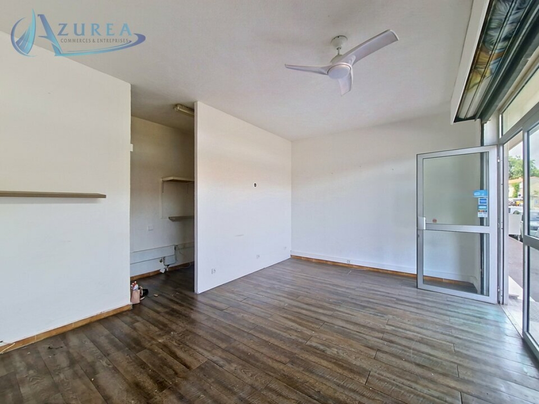 Photo 2 – location Locaux commerciaux	CAGNES SUR MER (06800)
