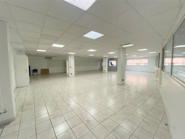Photo 1 – location Locaux commerciaux	NICE (06300)