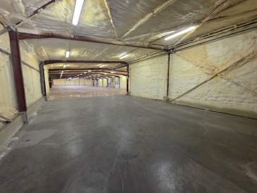 Photo 1 – vente Entrepôts / activités	CARROS (06510)