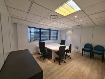 Photo 1 – location bureaux	NICE (06200)