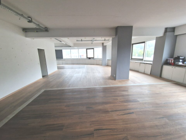 Photo 1 – vente bureaux	LE CANNET (06110)