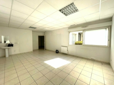 Photo 1 – location bureaux	CAGNES SUR MER (06800)
