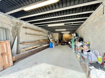 Photo 1 – location Entrepôts / activités	MONTAUROUX (83440)