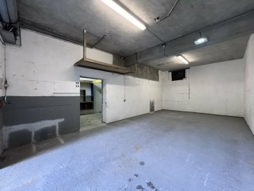 Photo 1 – location Entrepôts / activités	MOUGINS (06250)