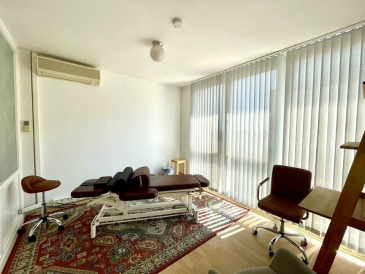 Photo 1 – location bureaux	GRASSE (06130)