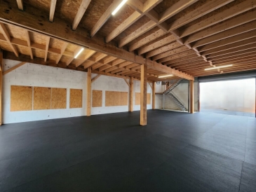 Photo 1 – location Locaux commerciaux	SAINT RAPHAEL (83700)