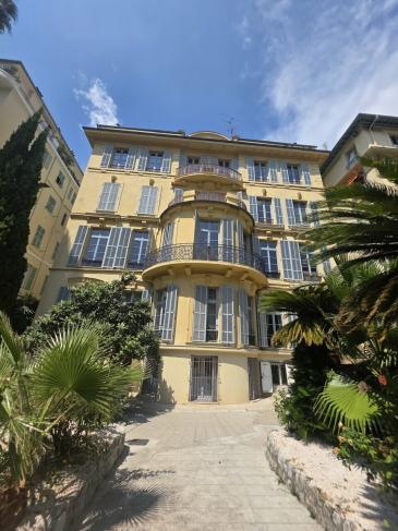 Photo 1 – location bureaux	NICE (06000)