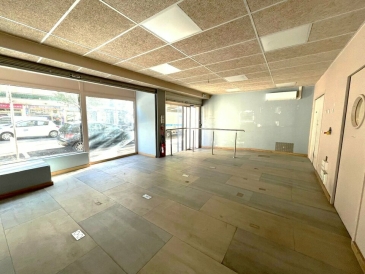 Photo 1 – location Locaux commerciaux	 (06000)