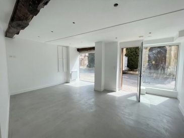 Photo 1 – location Locaux commerciaux	DRAGUIGNAN (83300)