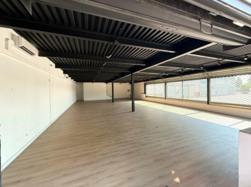 Photo 1 – location Locaux commerciaux	ROQUEBRUNE SUR ARGENS (83520)