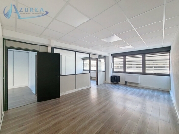 Photo 1 – location bureaux	VILLENEUVE LOUBET (06270)