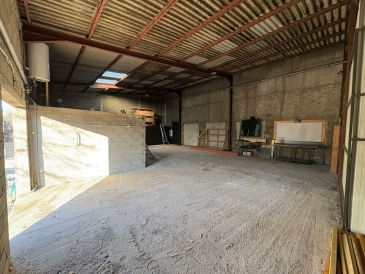 Photo 1 – location Entrepôts / activités	GRASSE (06130)