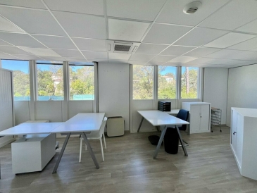 Photo 1 – location bureaux	SAINT RAPHAEL (83700)