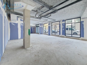 Photo 1 – location Locaux commerciaux	NICE (06300)