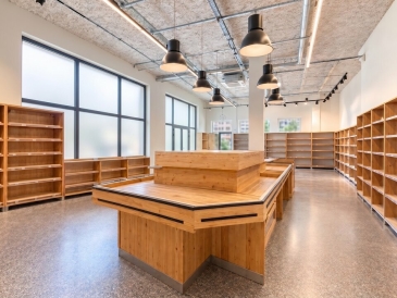 Photo 1 – vente Locaux commerciaux	ROQUEFORT LES PINS (06330)