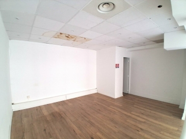 Photo 1 – location Locaux commerciaux	JUAN LES PINS (06160)