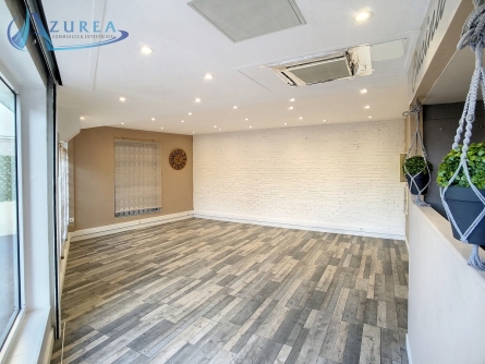 Photo 2 – location Locaux commerciaux	ANTIBES (06600)