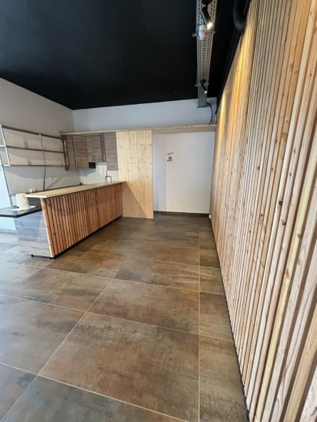 Photo 5 – location Locaux commerciaux	ANTIBES (06160)
