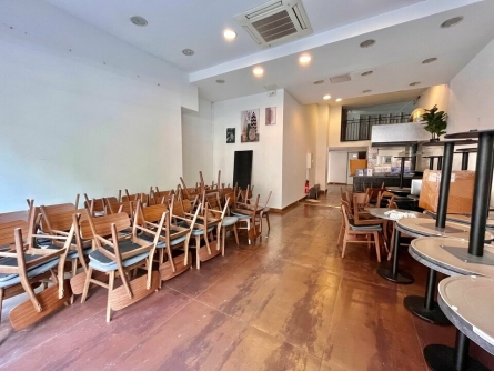 Photo 2 – vente Locaux commerciaux	VALBONNE (06560)